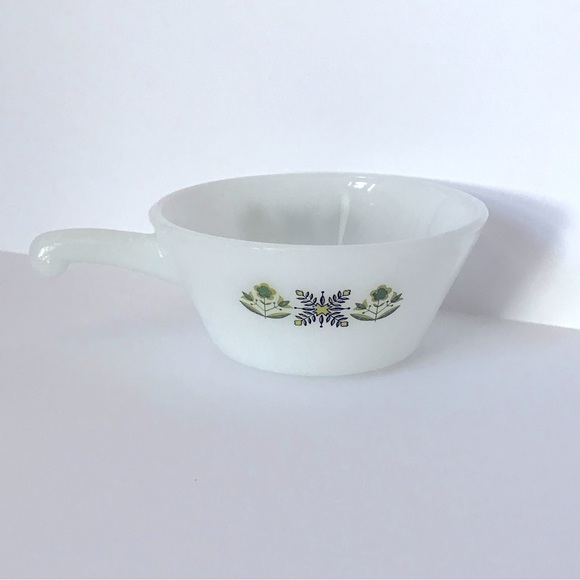 Anchor Hocking Fire King Milk Glass Meadow Green Bar Handle Soup Bowl 70s - Picture 5 of 12